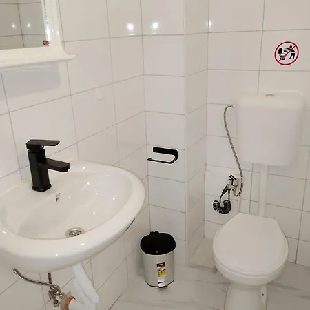 Guesthouse1 Karma369 Hostel