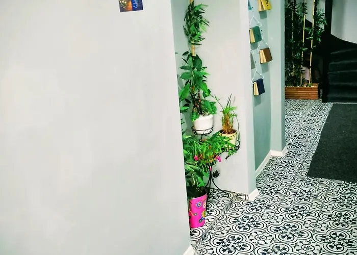 Guesthouse1 Karma369 *