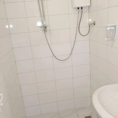 Guesthouse1 Karma369 Hostel *
